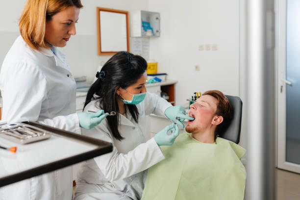 Best Cracked Tooth Emergency Dentist  in Bull Shoals, AR
